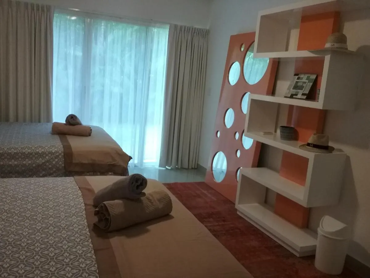 Casa Rioja Playacar Bed & Breakfast Playa del Carmen