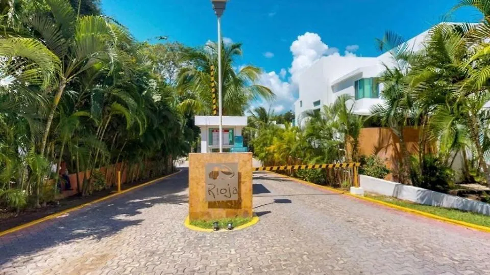 Casa Rioja Playacar Bed & Breakfast Playa del Carmen 0*,